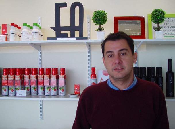 victor lopez- vianoleo