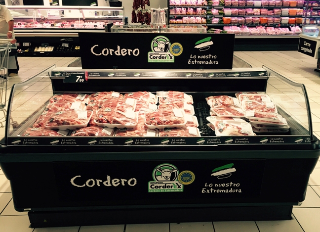 expositor_corderex_carrefour_caceres